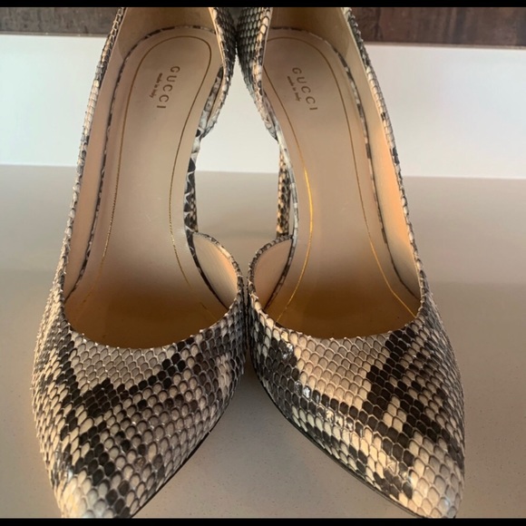 Authentic Gucci Python Heels - Picture 2 of 6